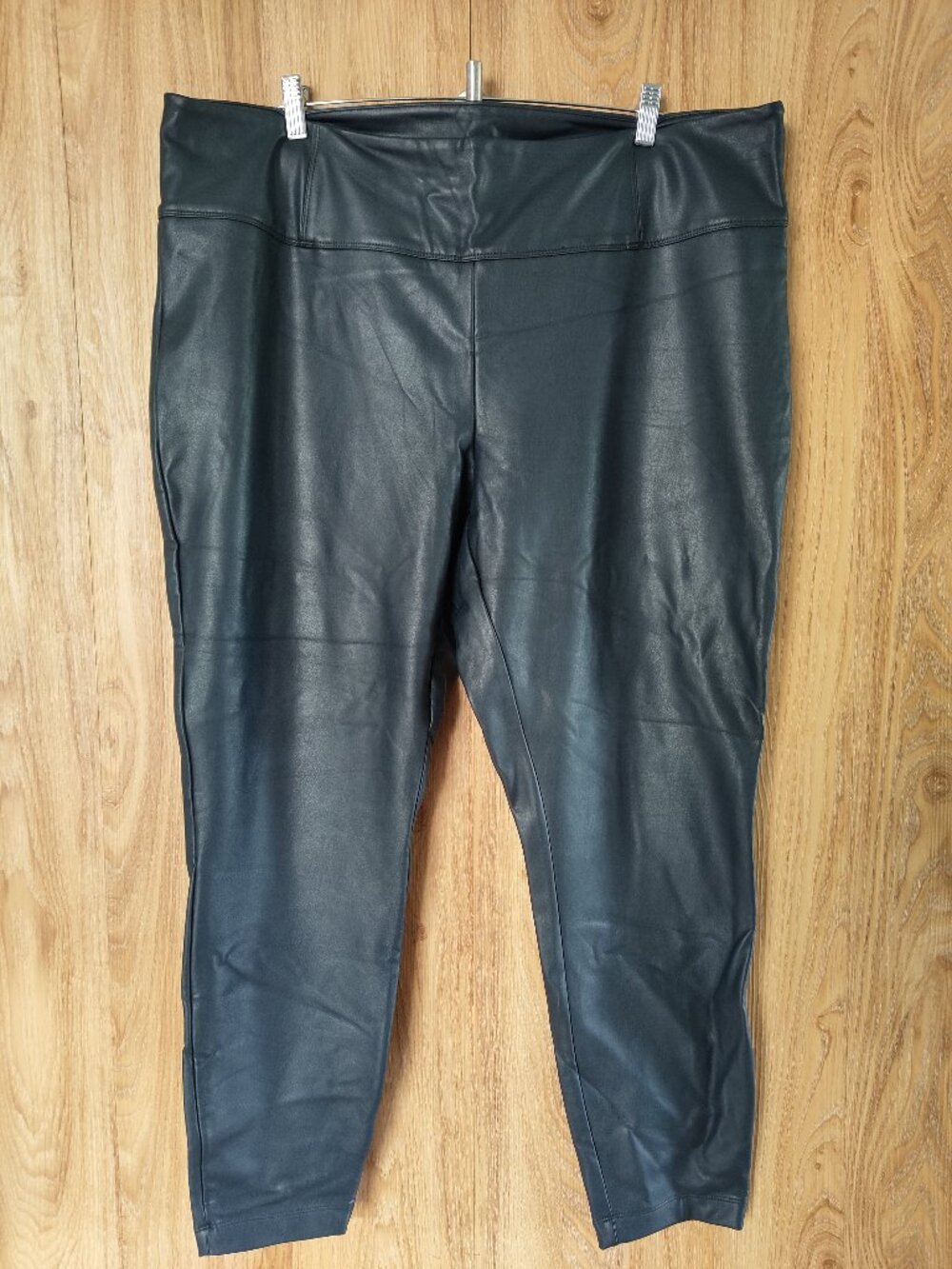 Reitmans Faux Leather Leggings - Size 22